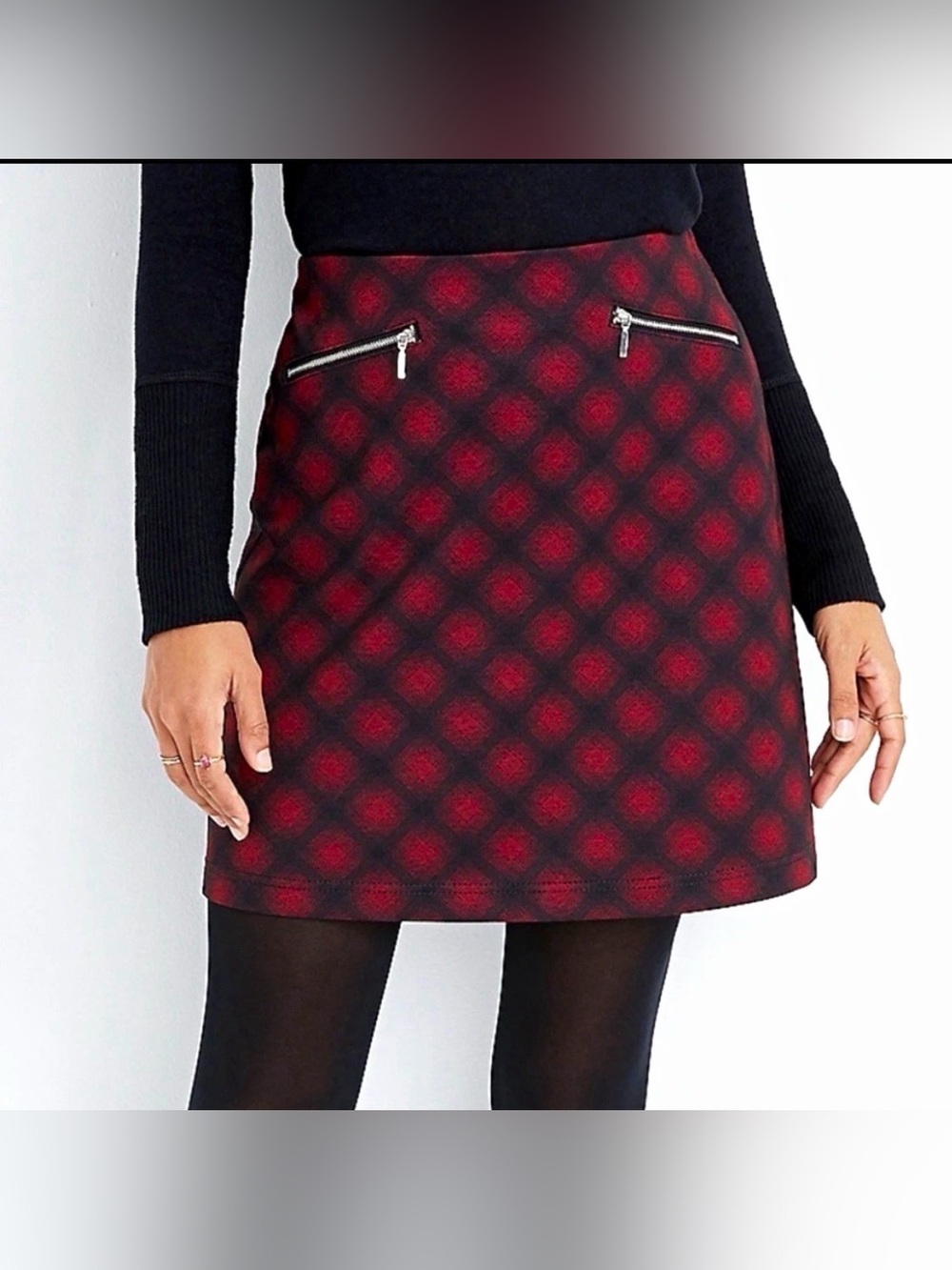 Maurices Women's Red Black Geometric A-Line Mini Skirt Zip Closure Size M